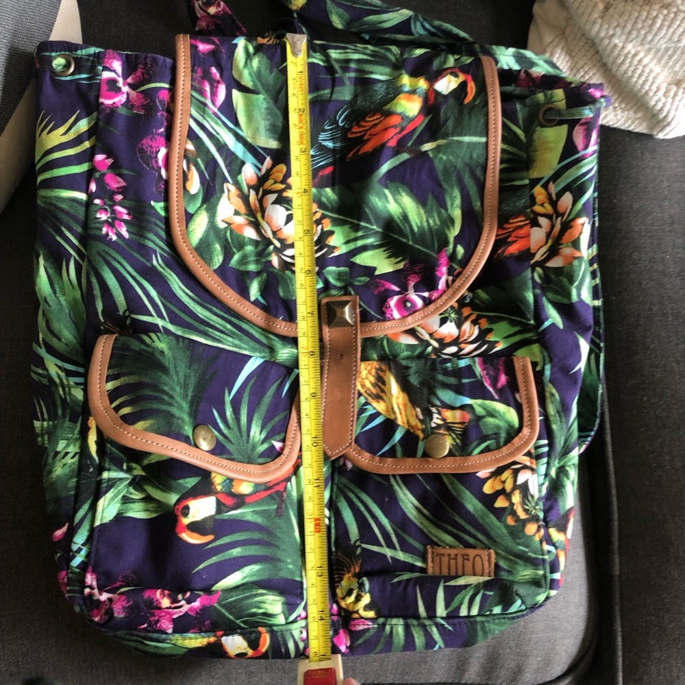 Tropical Backpack - Picture 10 of 11